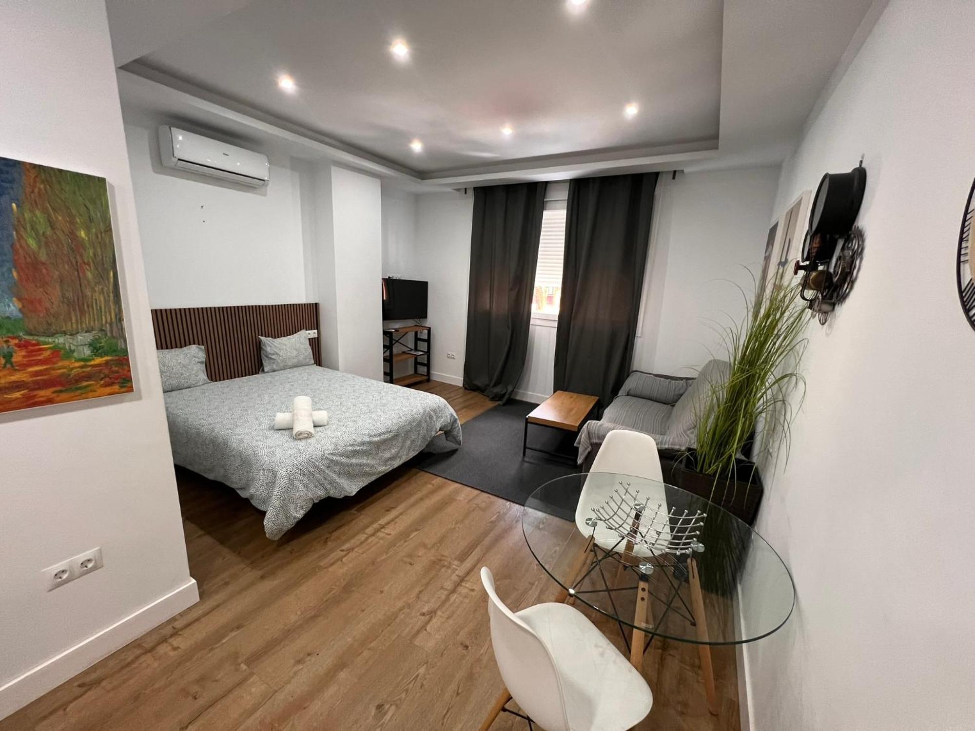 Boutique Living Soho Apartment Malaga Bagian luar foto